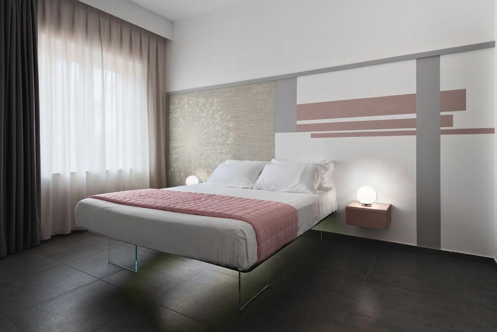 Nautilus B&B Suite Design Фолоника Екстериор снимка